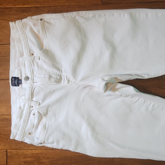 J. Crew white, slim boyfriend jeans in excellent condition! - Picture 3 of 11